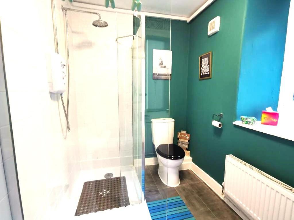 Zipworld Waterfalls Eryri Dogs Welcome 3 Bed Sleeps 5 Blaenau Ffestiniog Luaran gambar