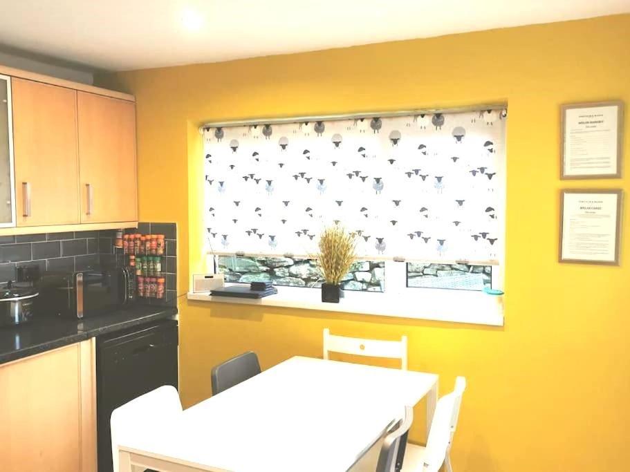 Zipworld Waterfalls Eryri Dogs Welcome 3 Bed Sleeps 5 Blaenau Ffestiniog Luaran gambar